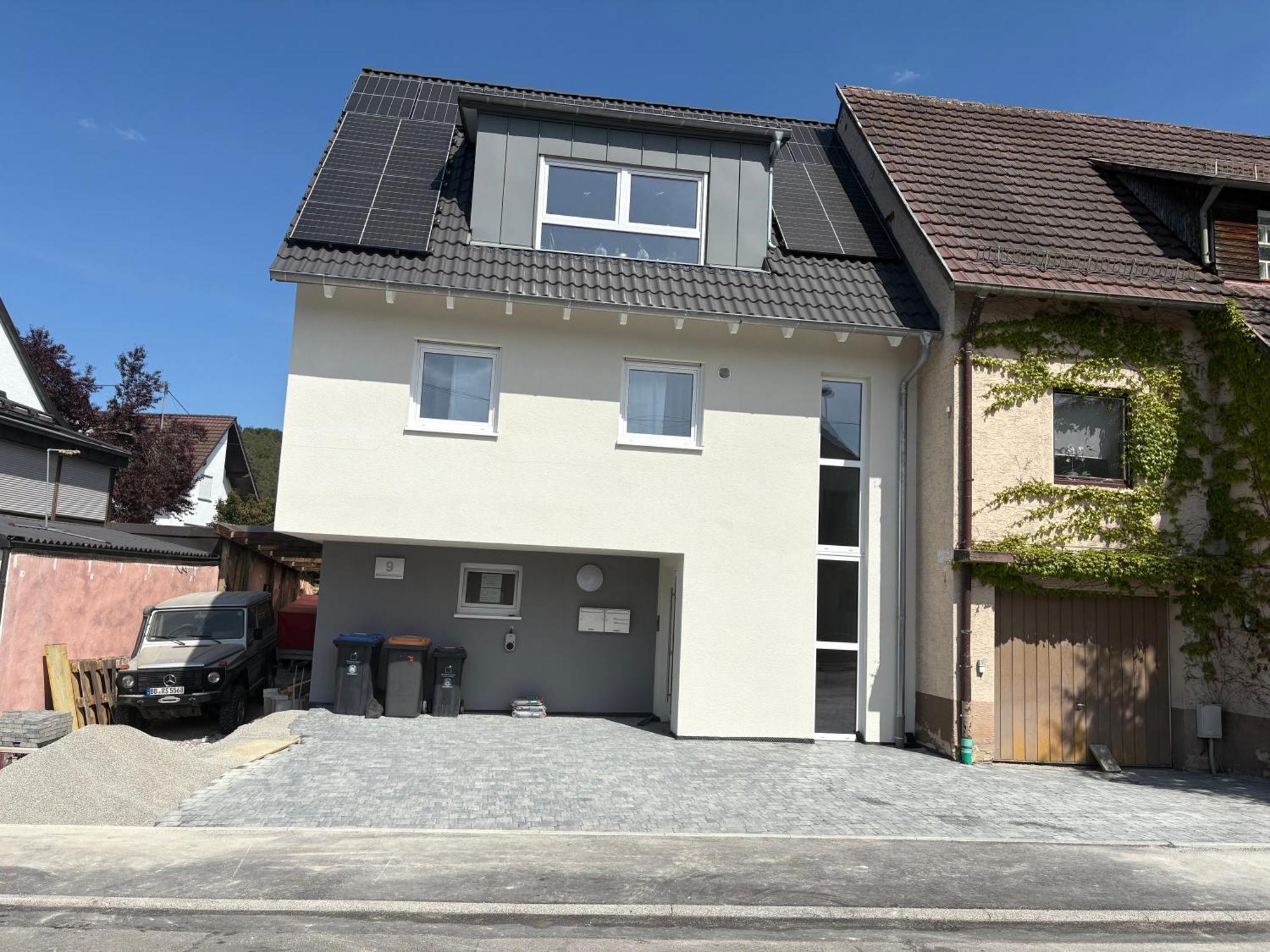 Stylisches Maybach Appartement Mit Terrasse Fuer 5 Personen, 5 Betten, Grosse Kochinsel, Homeoffice Mit 250Mbit Wlan Aidlingen Exterior foto